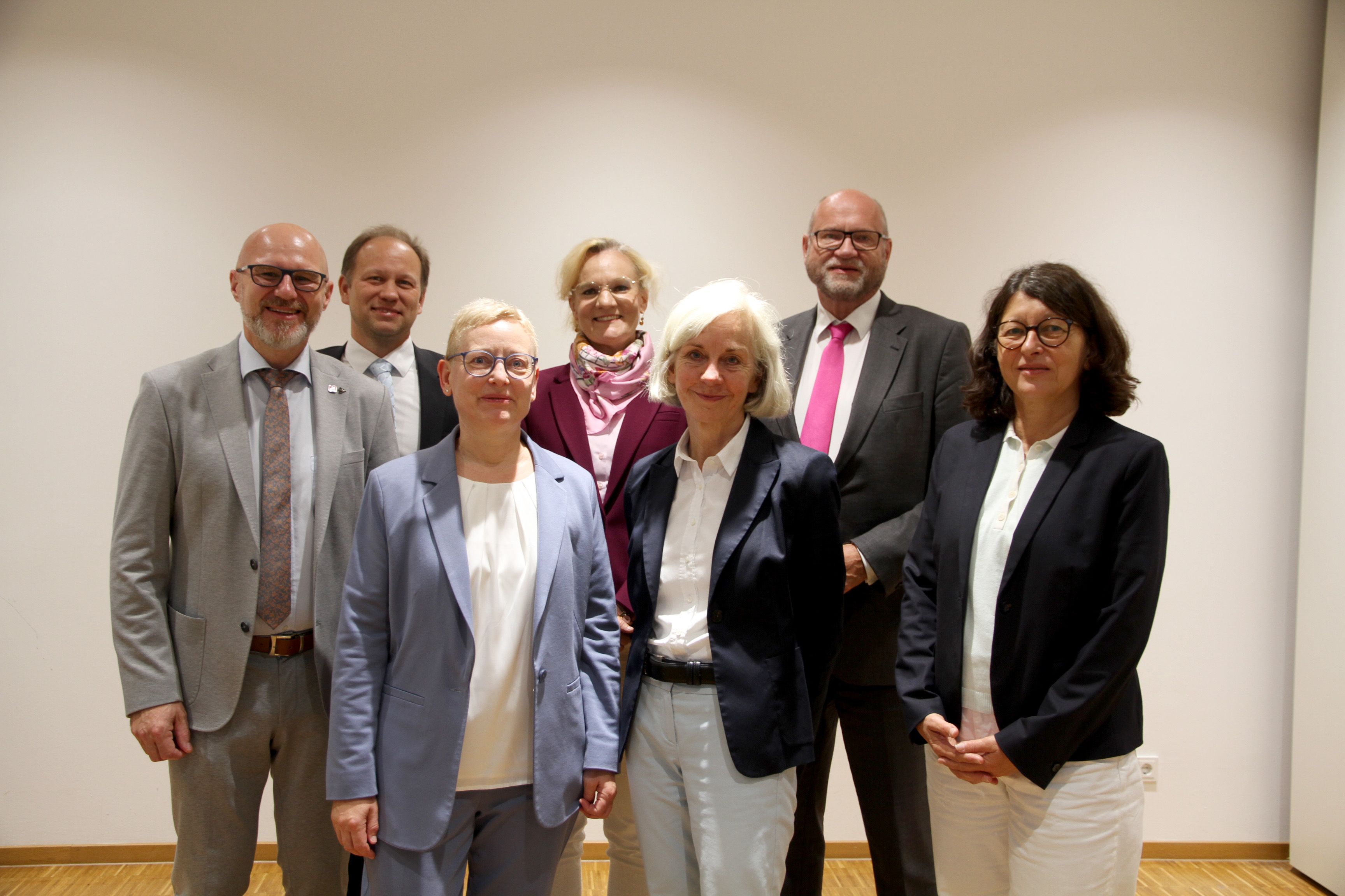 Soziale Selbstverwaltung: "Vorbildliches Beispiel für demokratische Beteiligung"