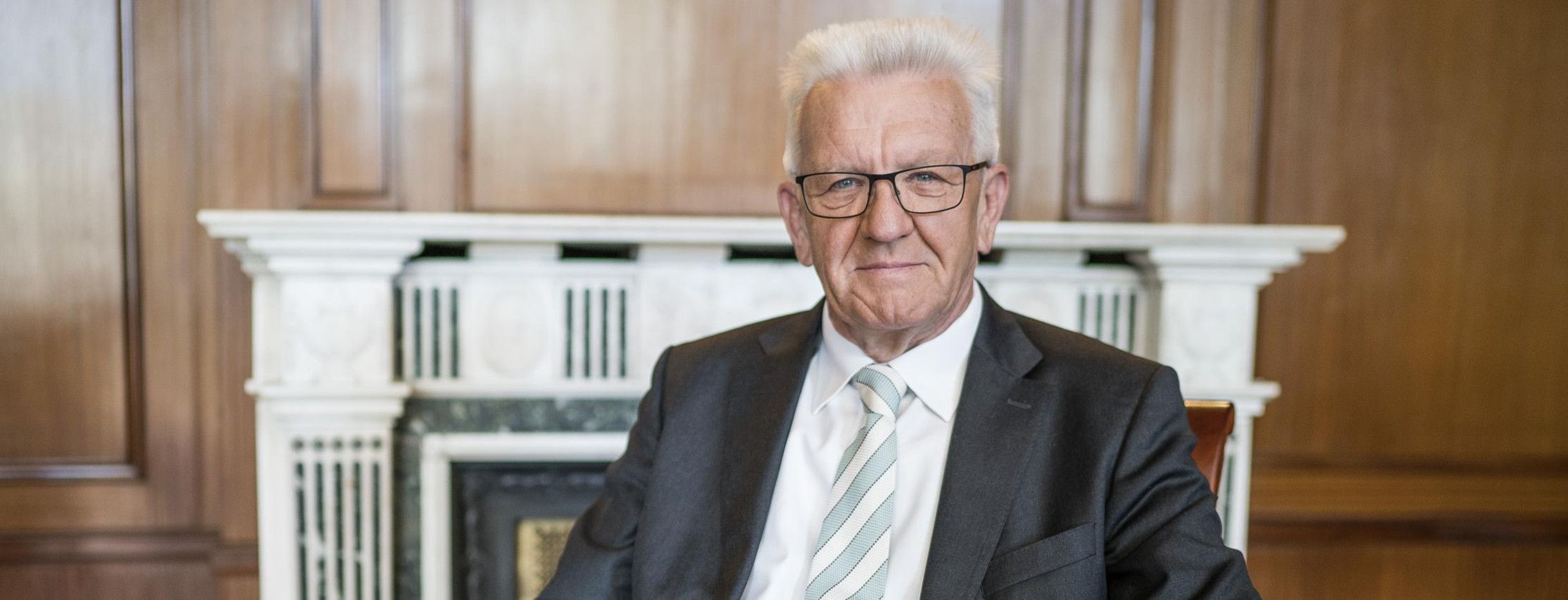 Thomas Kretschmann, Bündnis90/Die Grünen, im Büro des Ministerpräsidenten BW