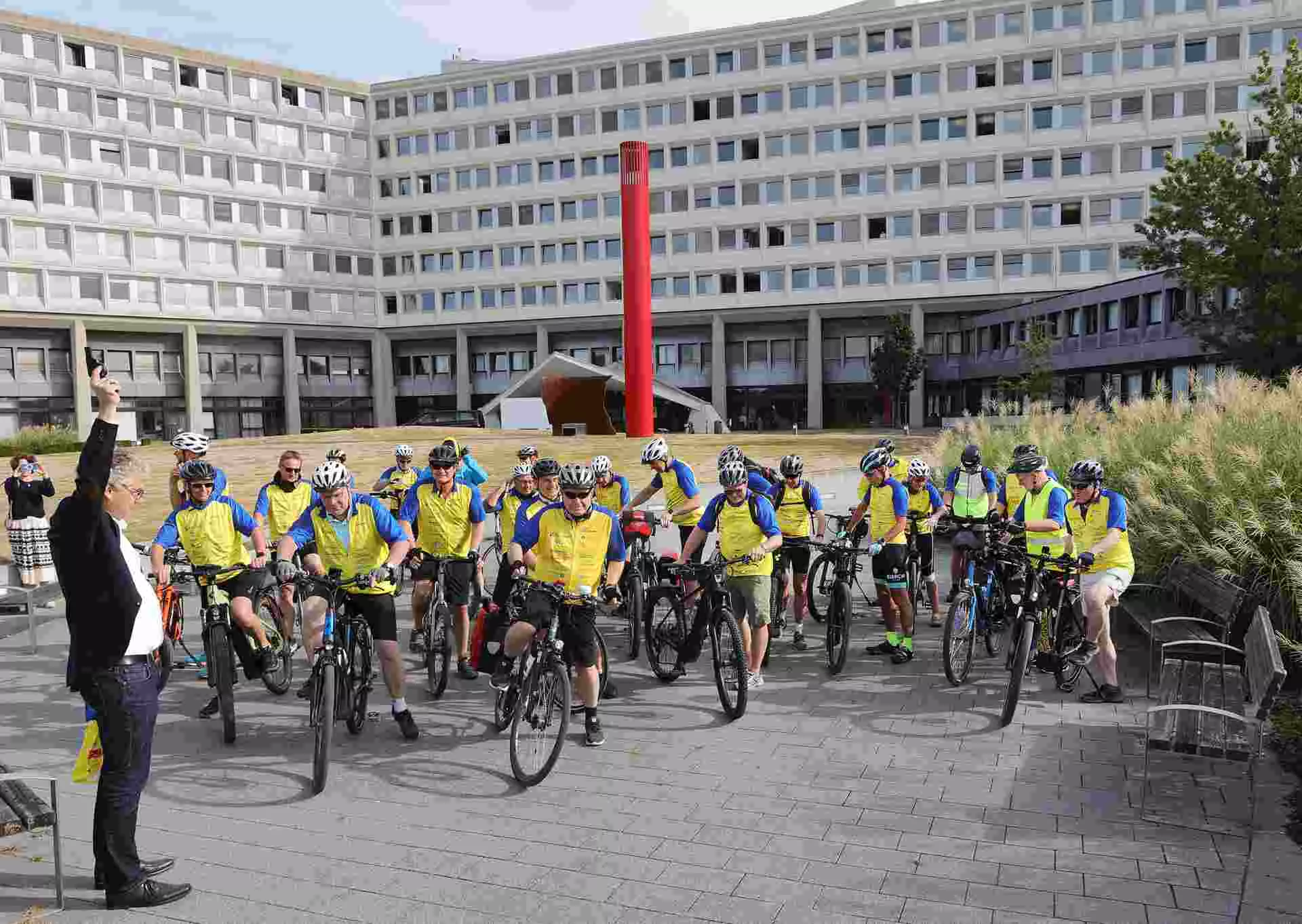 Start der Rehatour 2022 in Münster (Bild: DRV Westfalen/Michael Noller)