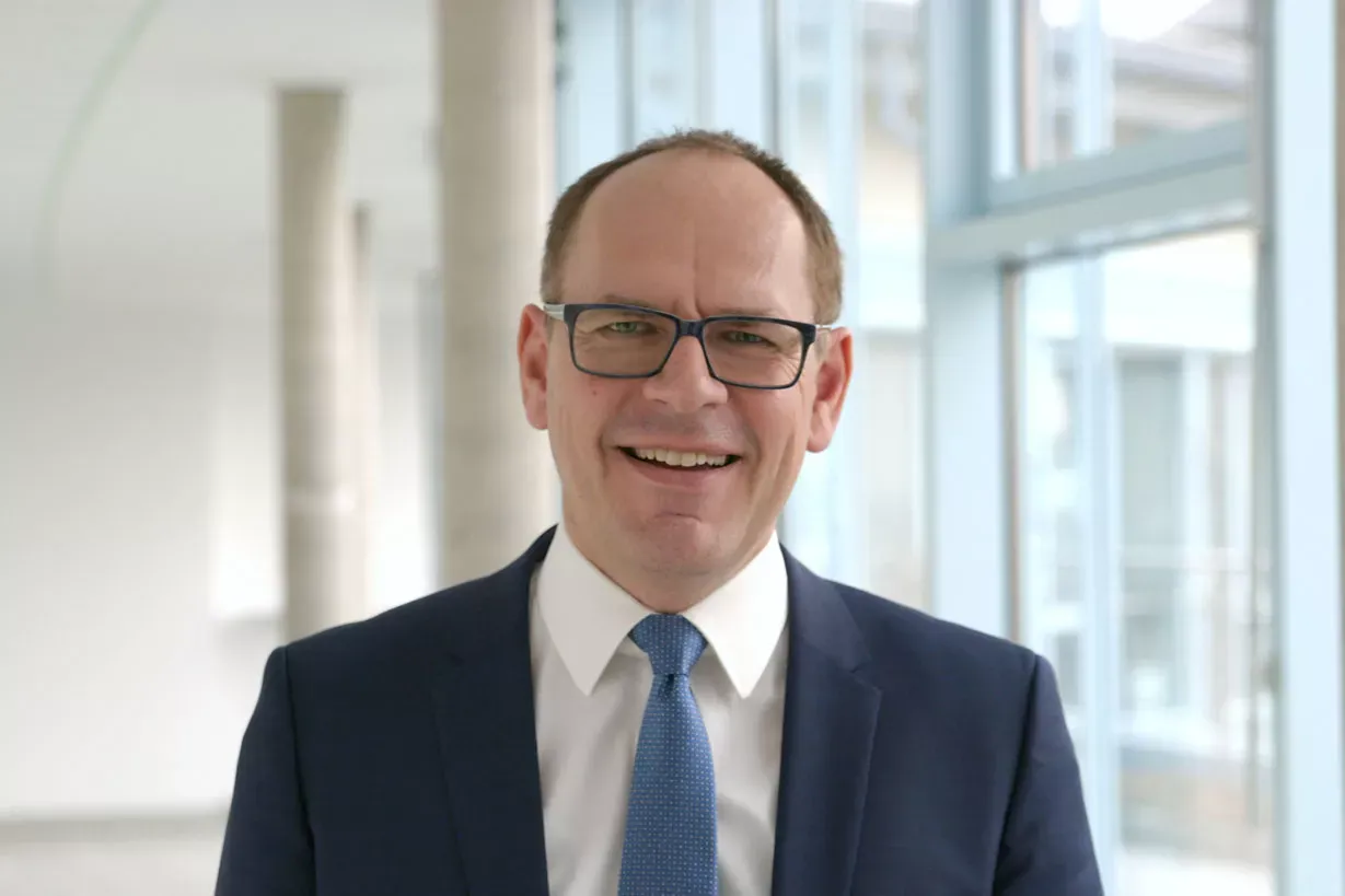 Hans-Georg Arnold, Pressesprecher der Deutschen Rentenversicherung Rheinland-Pfalz – Bild: DRV Rheinland-Pfalz Hans-Georg Arnold, Pressesprecher der Deutschen Rentenversicherung Rheinland-Pfalz – Bild: DRV Rheinland-Pfalz