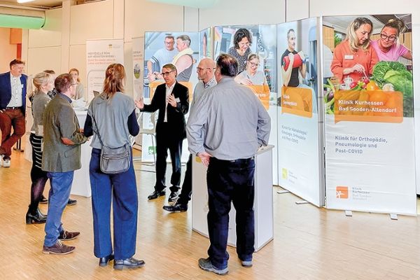 Klinikgruppe der DRV Hessen zu Gast bei „gesund leben“-Messe Klinikgruppe der DRV Hessen zu Gast bei „gesund leben“-Messe