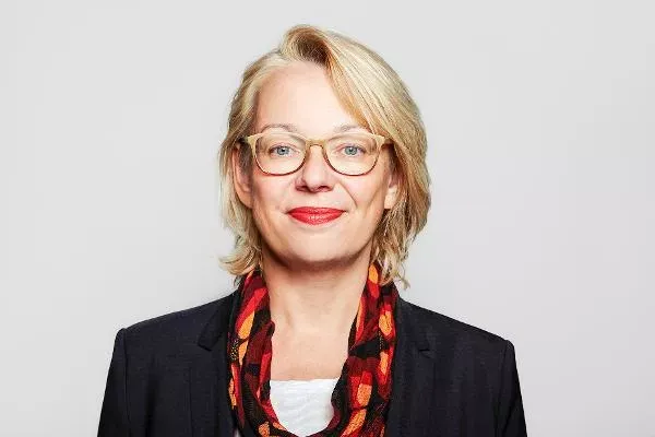 Das Bild zeigt Sylvia Dünn, Geschäftsführerin der Deutschen Rentenversicherung Berlin-Brandenburg Das Bild zeigt Sylvia Dünn, Geschäftsführerin der Deutschen Rentenversicherung Berlin-Brandenburg