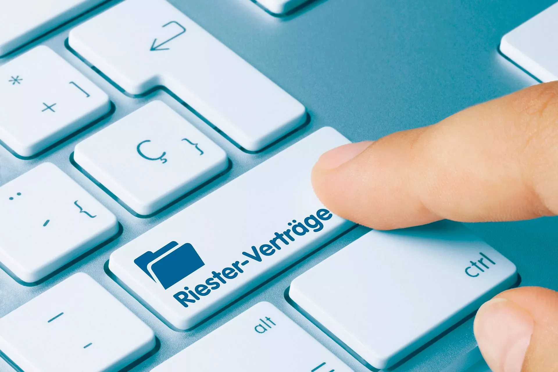 Riester-Rente: Computertastatur mit Taste Riester-Verträge. Riester-Rente: Computertastatur mit Taste Riester-Verträge.