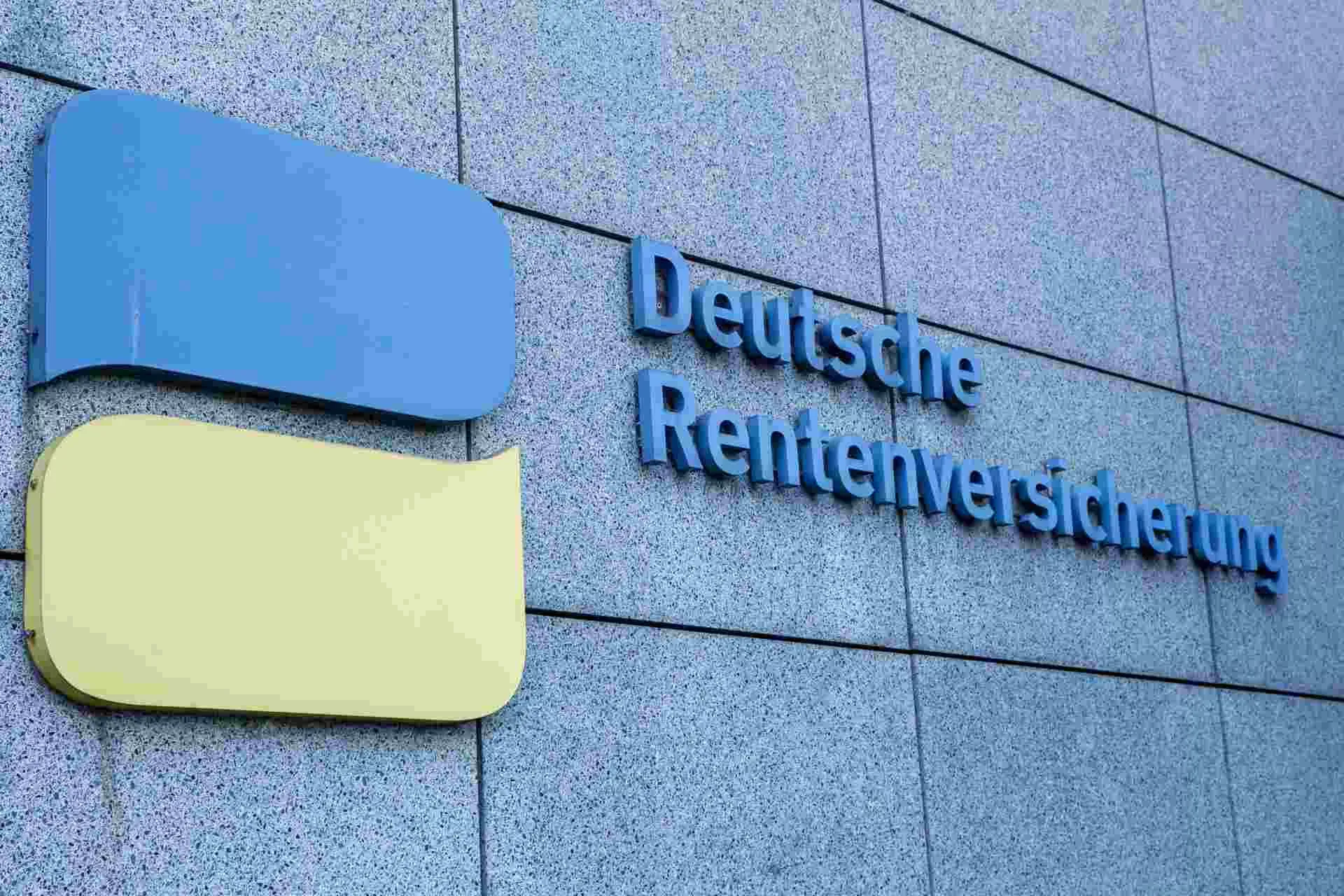 Logo der Deutschen Rentenversicherung. Bild: IMAGO / Dominik Bund Logo der Deutschen Rentenversicherung. Bild: IMAGO / Dominik Bund