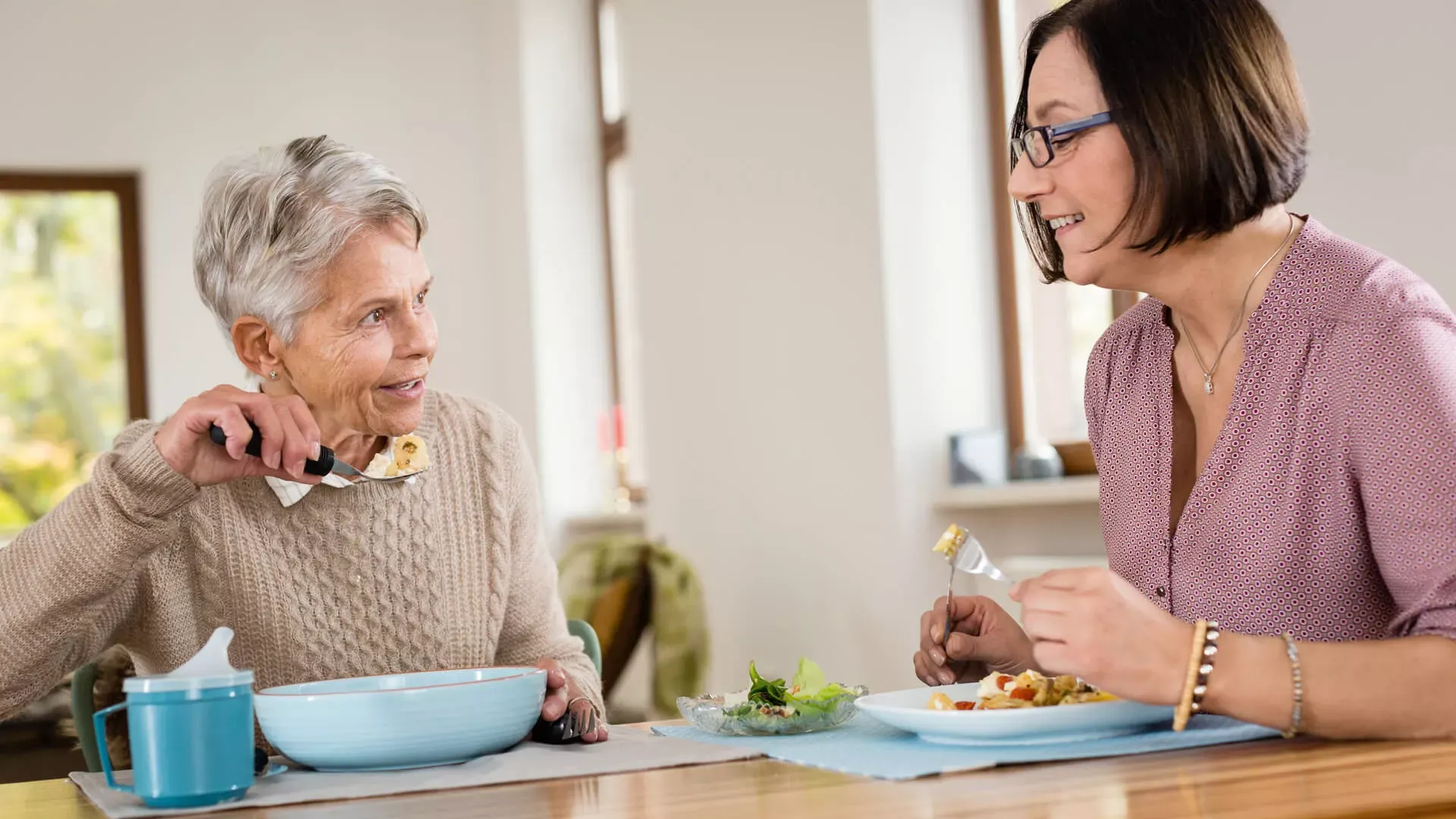 Bei Medikamenteneinnahme auf das passende Essen achten Bei Medikamenteneinnahme auf das passende Essen achten